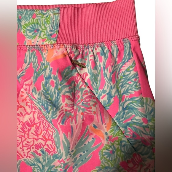 HTF Lilly Pulitzer Prosecco Pink Seaing Things Luxletic Run Around Skort - Picture 7 of 10